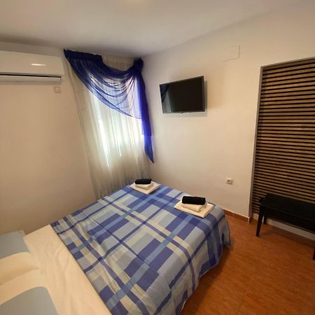 Habitaciones Con Bano Y Cocina Privada Valencia Eksteriør bilde
