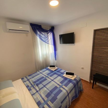 Habitaciones Con Bano Y Cocina Privada Valencia Eksteriør bilde