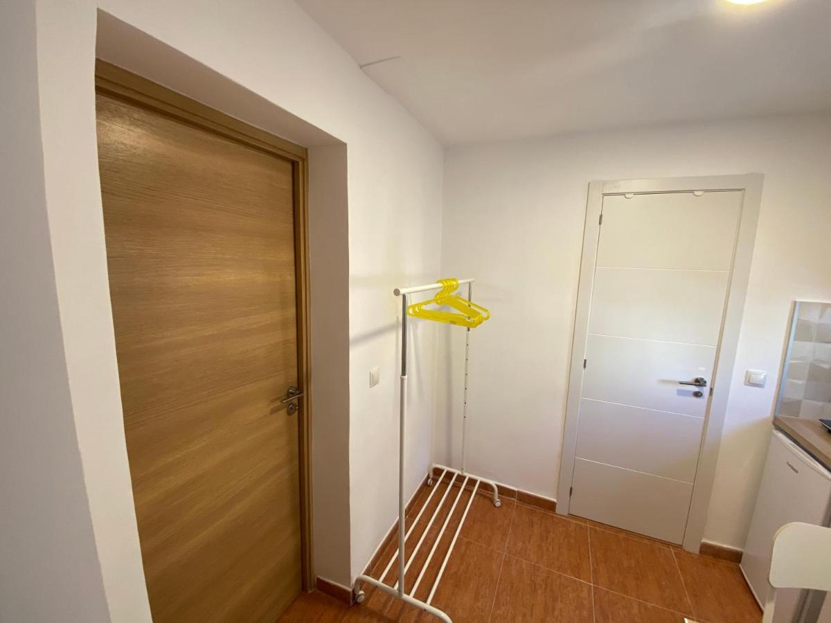 Habitaciones Con Bano Y Cocina Privada Valencia Eksteriør bilde