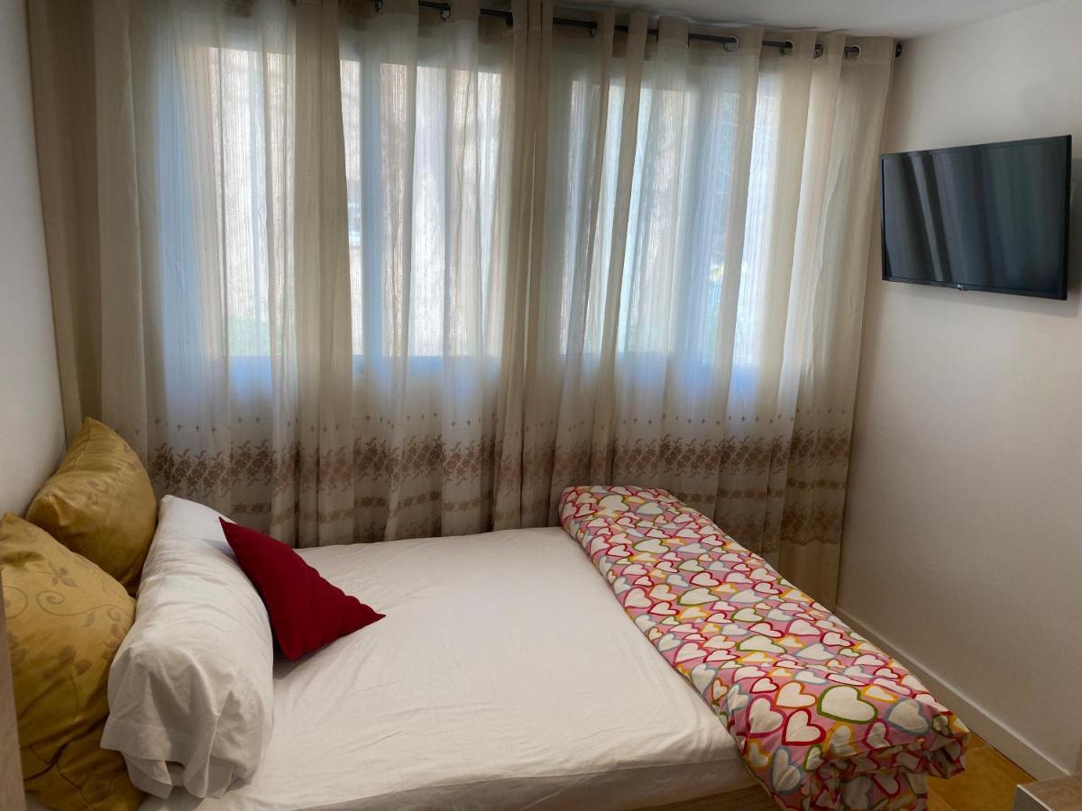Habitaciones Con Bano Y Cocina Privada Valencia Eksteriør bilde