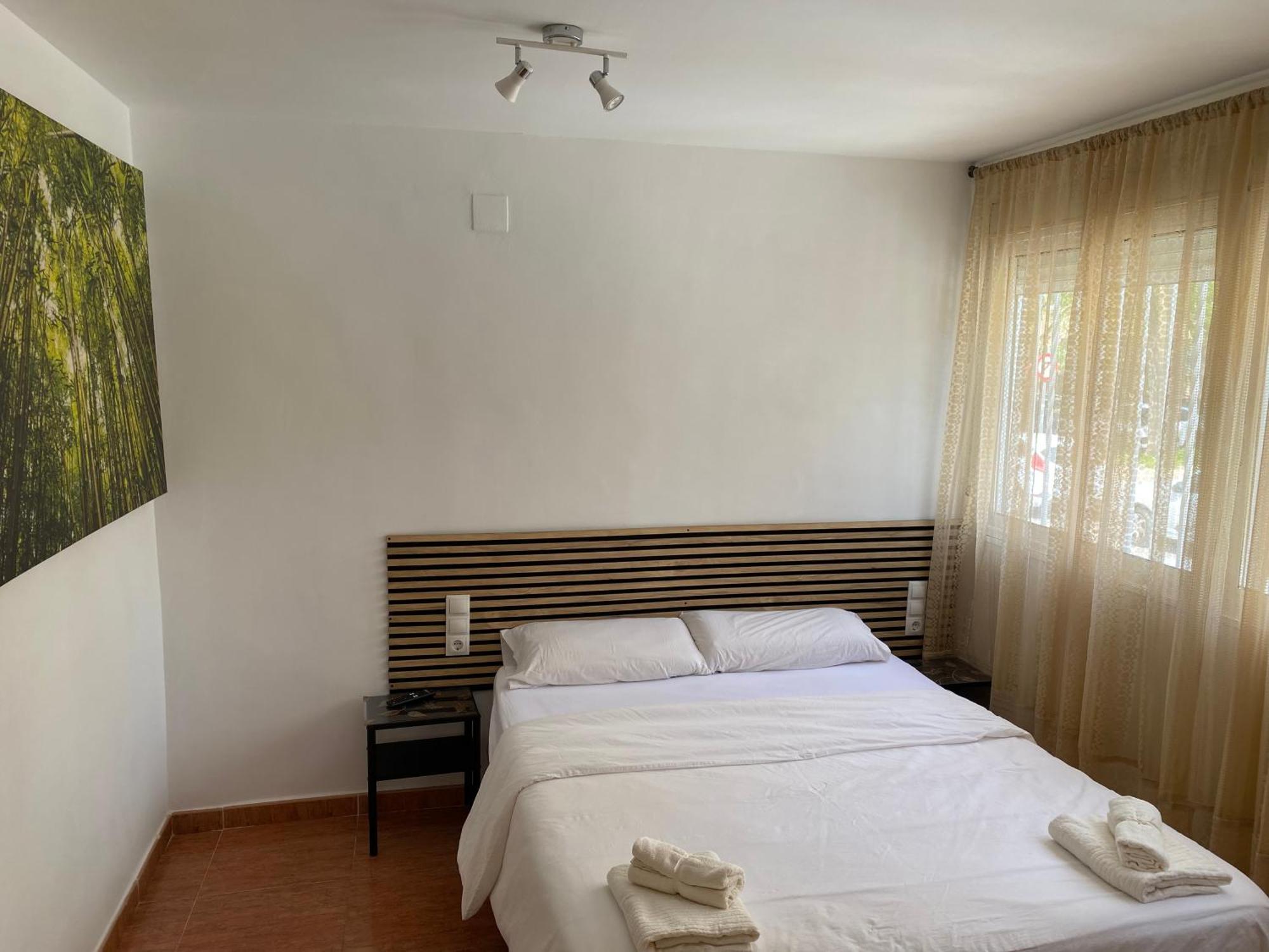 Habitaciones Con Bano Y Cocina Privada Valencia Eksteriør bilde