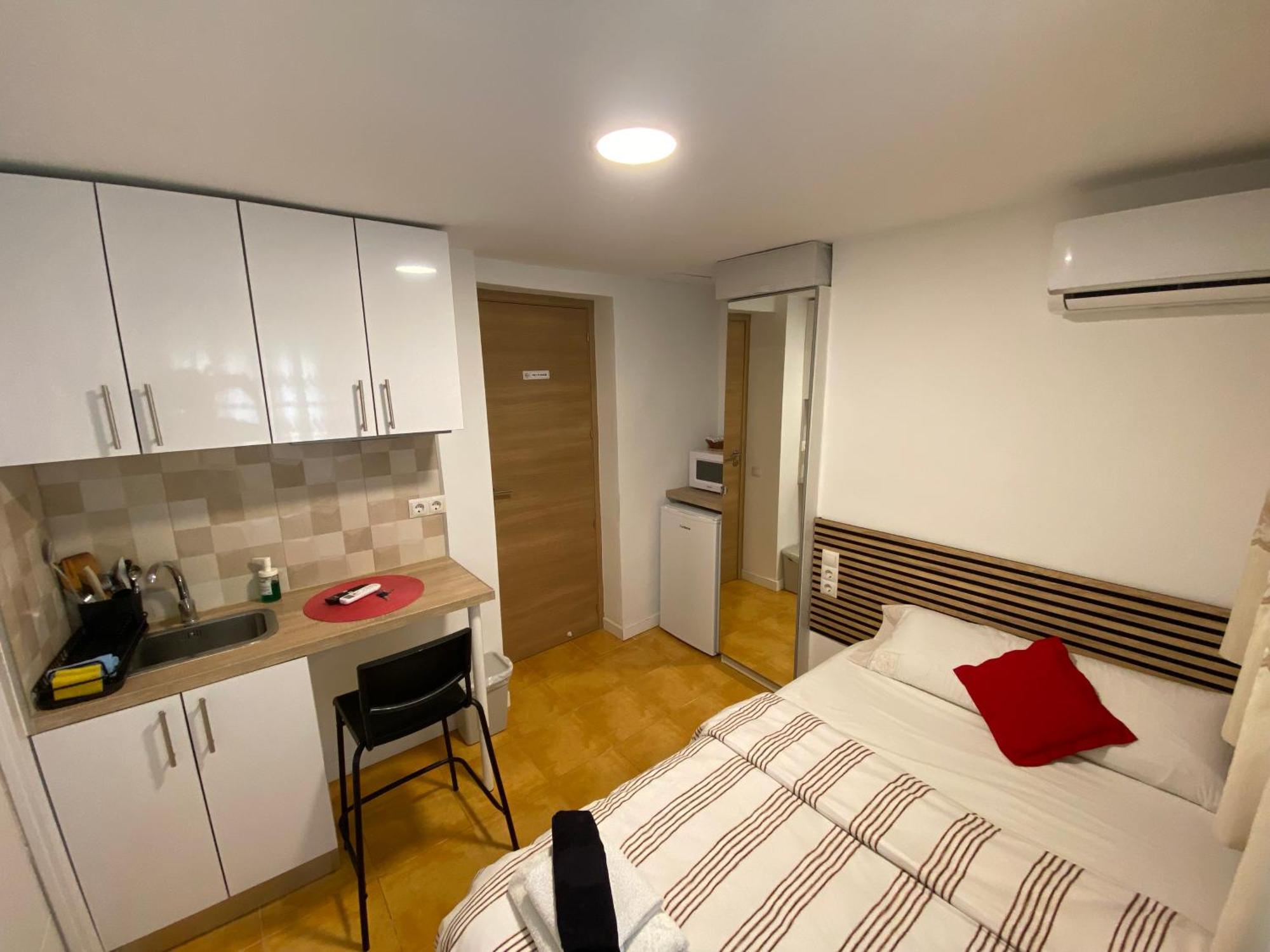 Habitaciones Con Bano Y Cocina Privada Valencia Eksteriør bilde